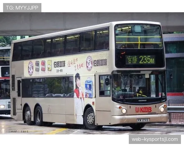 伊布家里那豪车比你小区车棚都多，真是活生生的行走富豪呀！